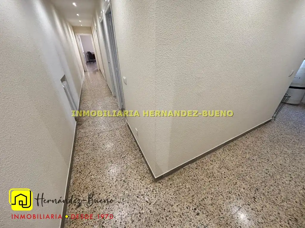 Wohnung zur Miete in Salamanca mit Heizung, Möbliert und Balkon