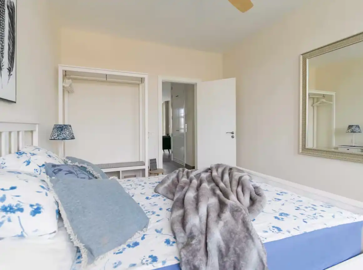 Dormitori de Apartament de lloguer en Las Palmas de Gran Canaria amb Aire condicionat, Calefacció i Parquet
