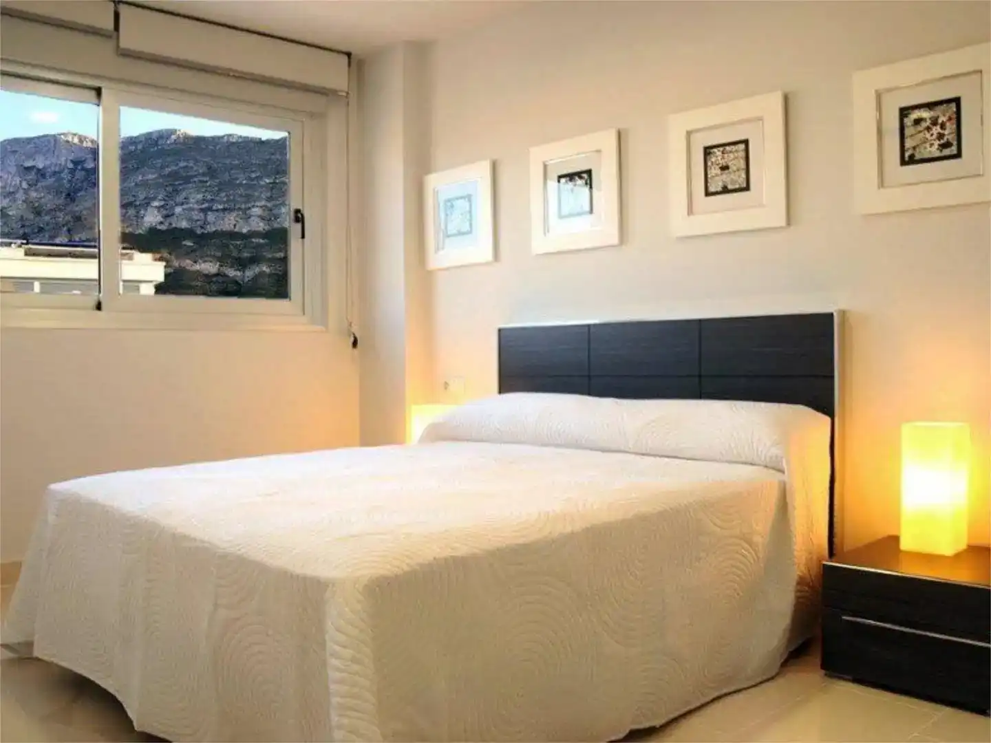 Schlafzimmer von Einfamilien-Reihenhaus zur Miete in Dénia mit Klimaanlage, Privatgarten und Abstellraum