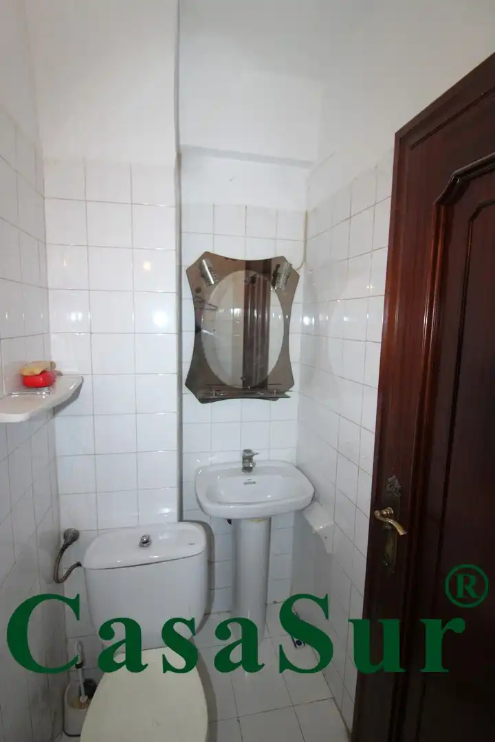 Baño de Piso en venta en Valladolid con Calefacción, Parquet y Terraza