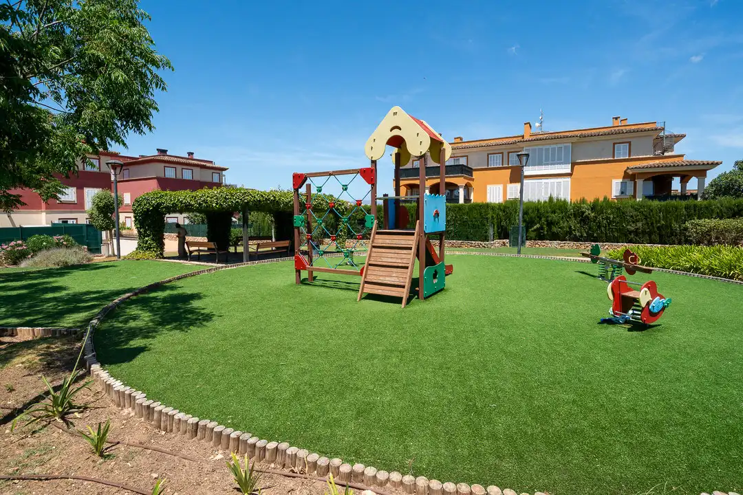 Garten von Wohnung zum Verkauf in  Palma de Mallorca mit Klimaanlage, Heizung und Terrasse
