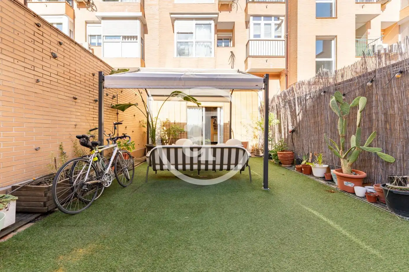 Terraza de Dúplex de alquiler en Madrid con Calefacción, Amueblado y Horno
