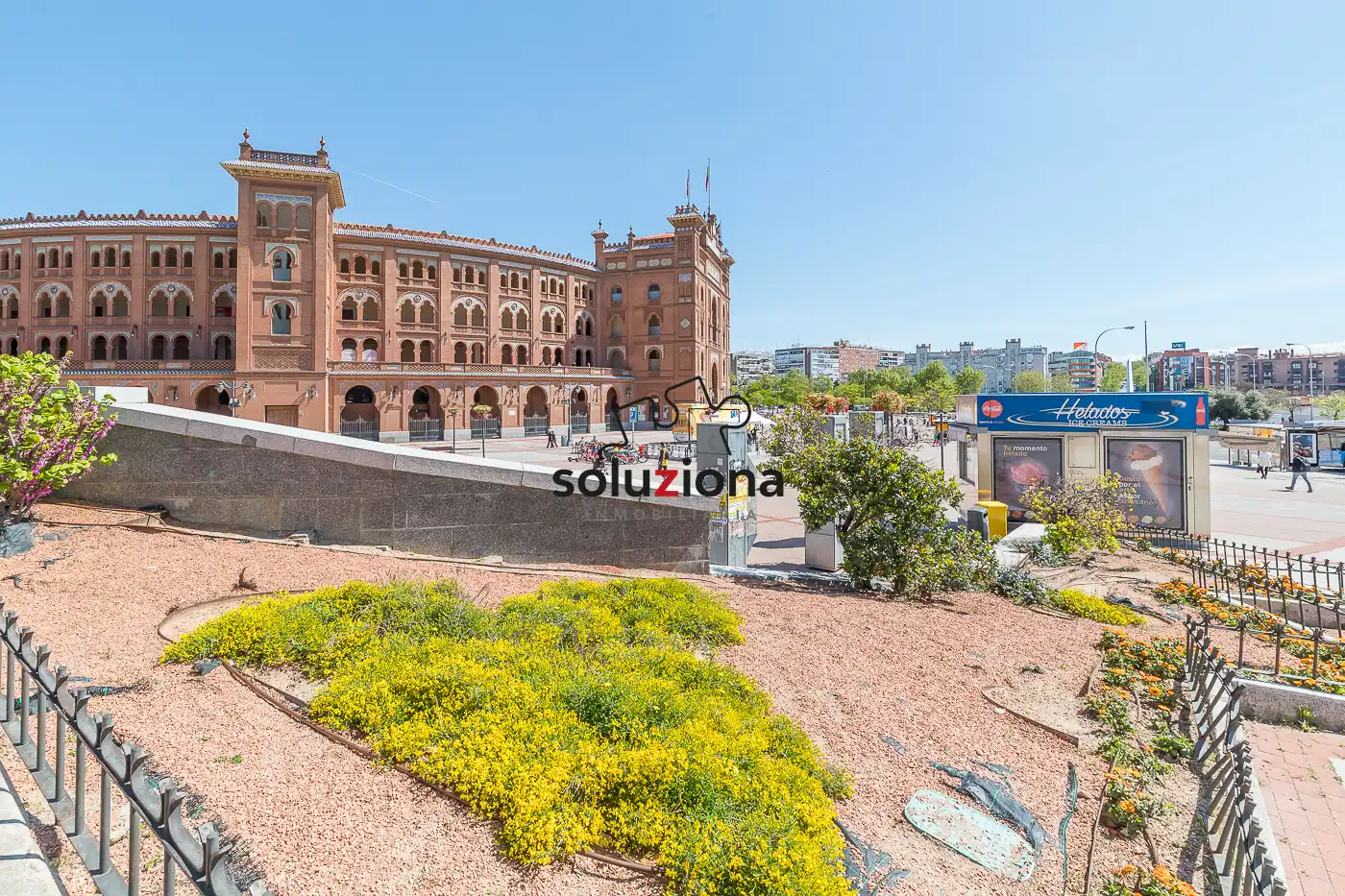 Vista exterior de Piso en venta en Barrio de Salamanca