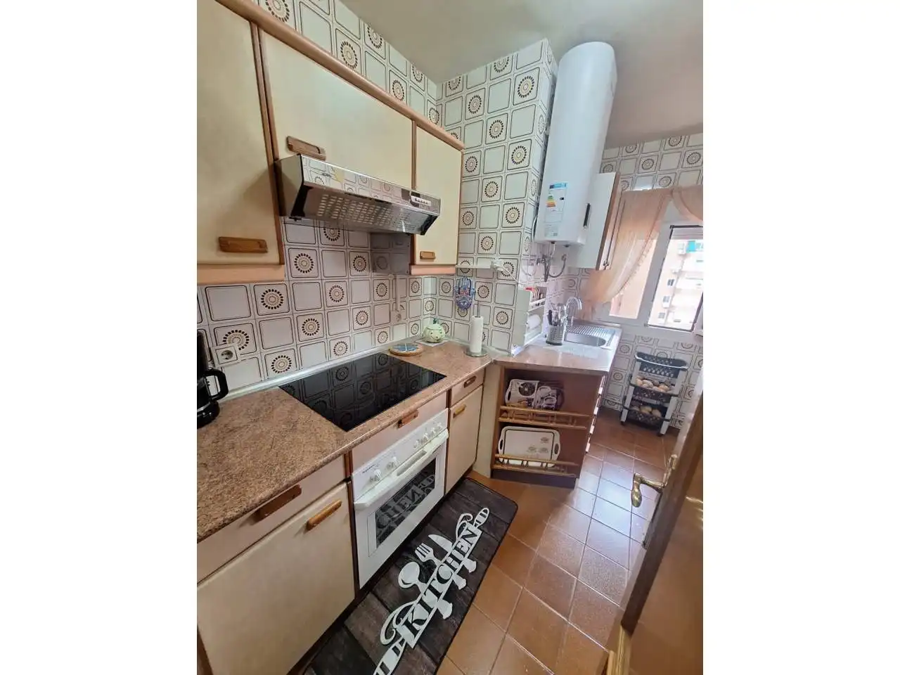 Cocina de Piso en venta en Fuenlabrada con Aire acondicionado, Calefacción y Amueblado