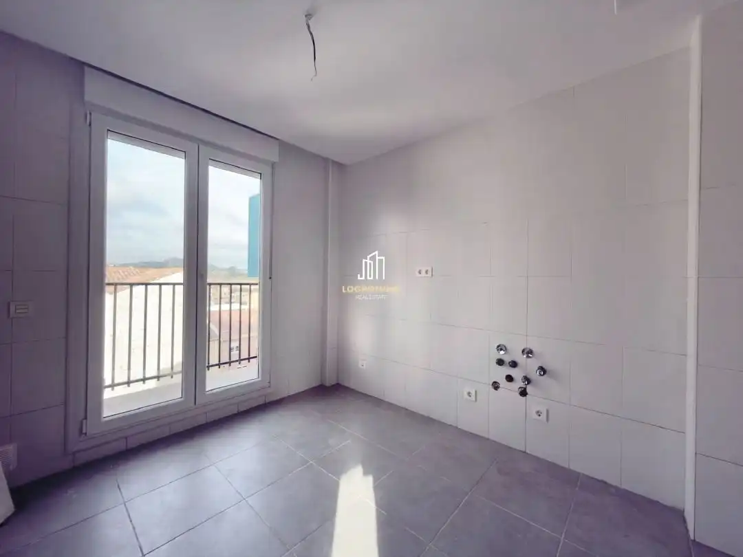 Schlafzimmer von Wohnung zum Verkauf in Lardero mit Heizung, Parkett und Terrasse