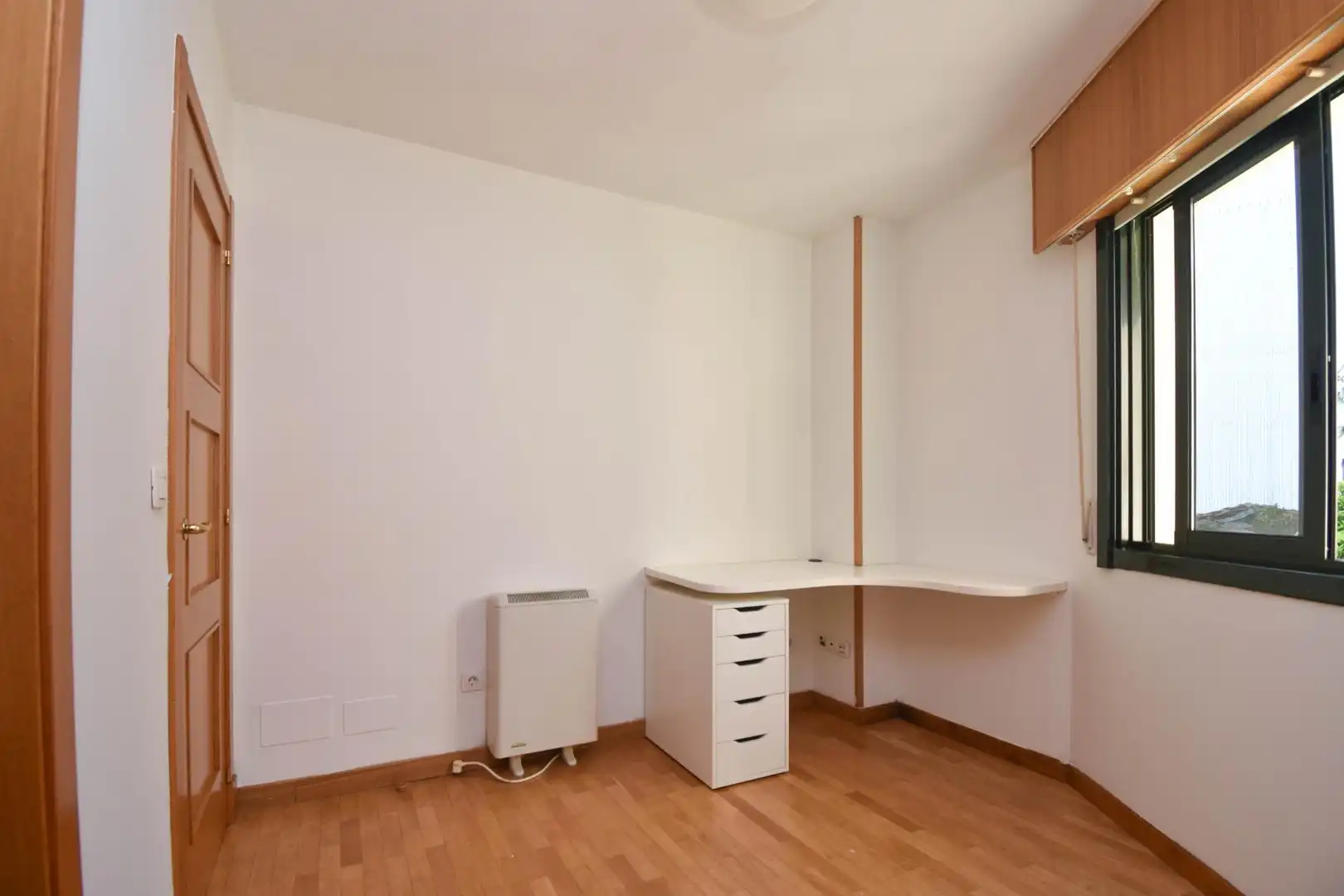 Schlafzimmer von Wohnung zur Miete in Cambre  mit Heizung