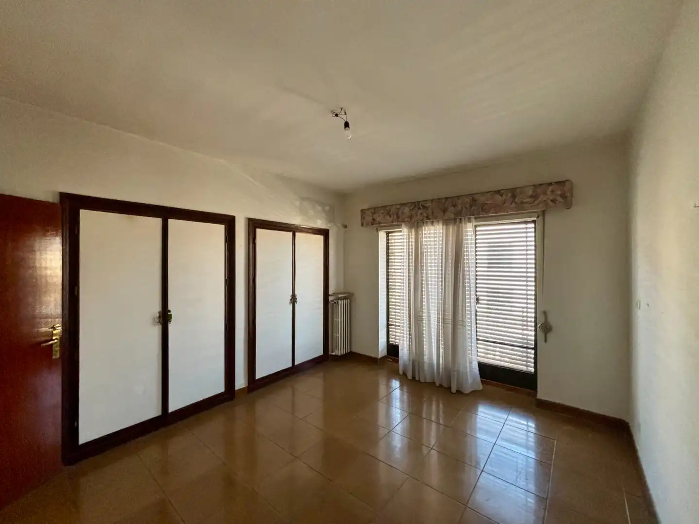 Habitación de Piso en venta en Málaga con Terraza y Balcón