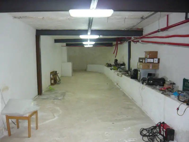 Edificio en venta en Robledo