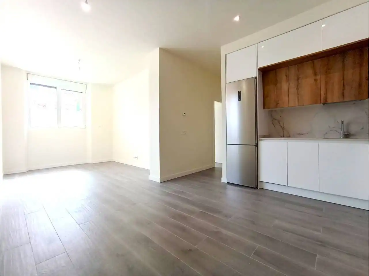 Sala de estar de Piso en venta en Burgos con Calefacción, Amueblado y Alarma