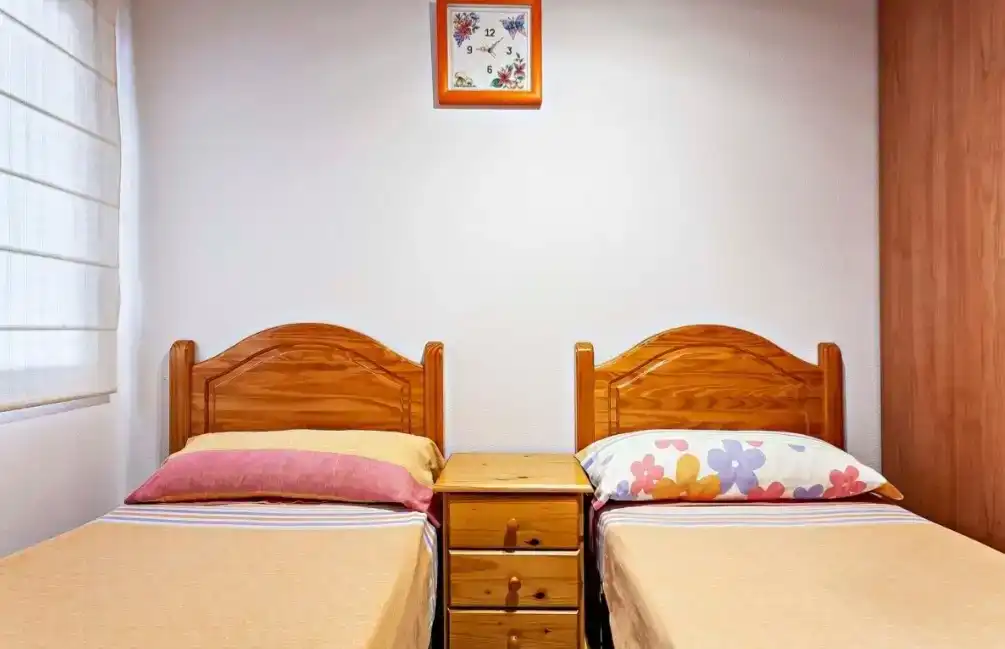 Habitación de Apartamento en venta en El Ejido con Aire acondicionado, Piscina y Balcón