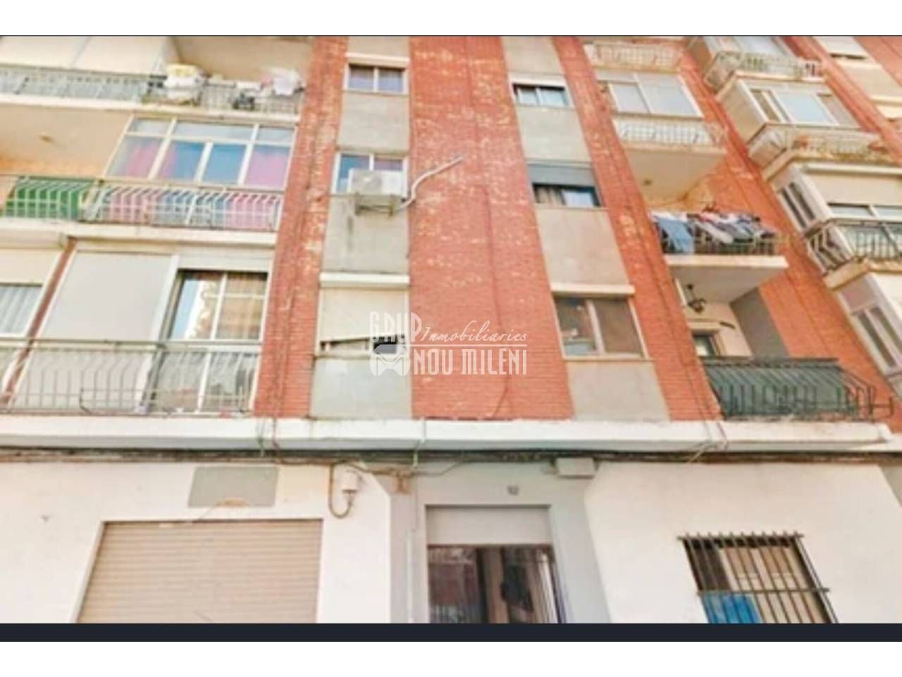 Vista exterior de Piso en venta en Torrent con Balcón