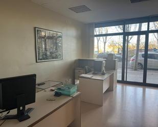 Premises for sale in  Lleida Capital  with Air Conditioner