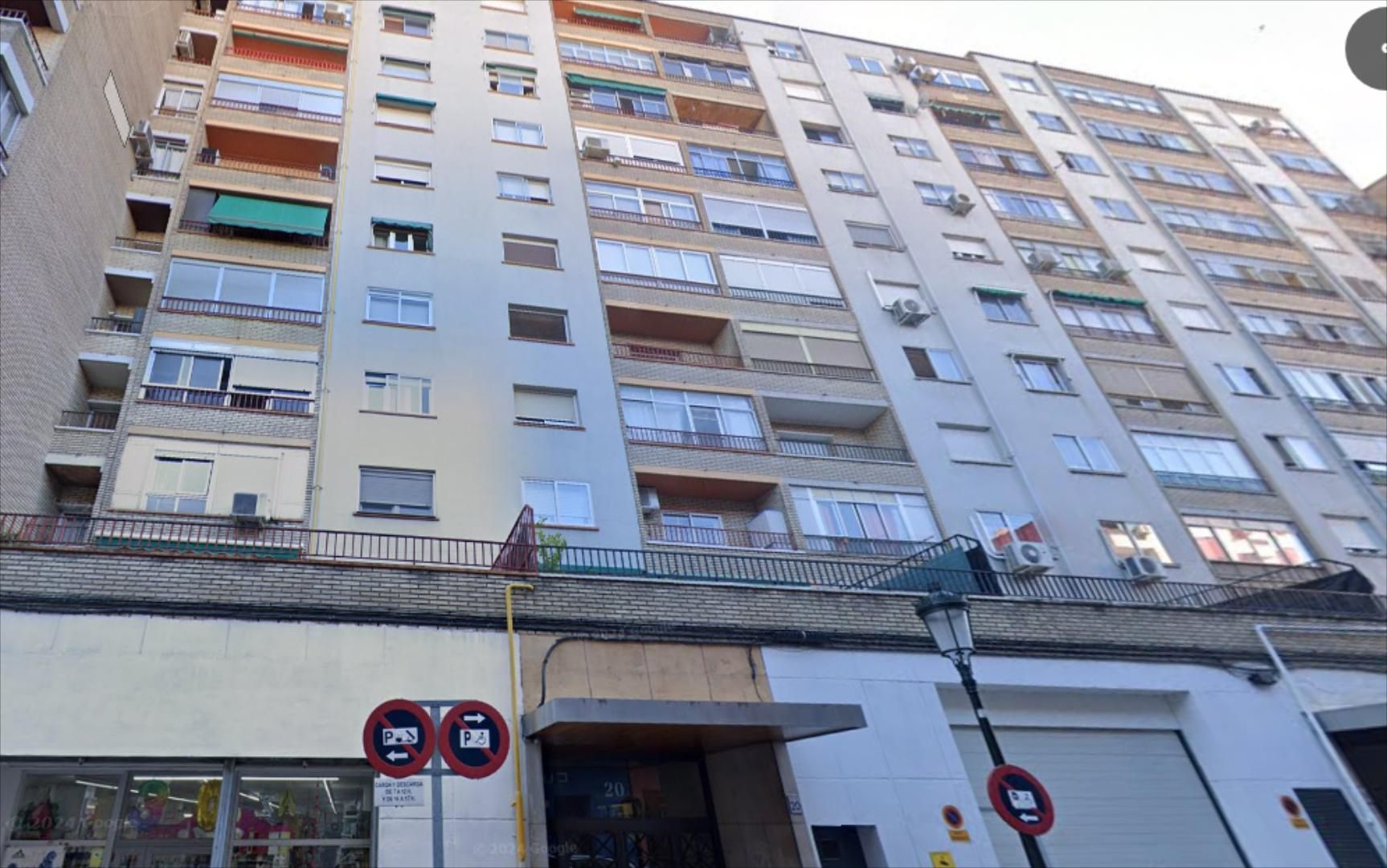 Exterior view of Flat for sale in  Zaragoza Capital
