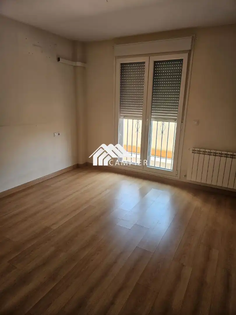 Dormitori de Casa adosada en venda en Albacete amb Calefacció, Terrassa i Traster