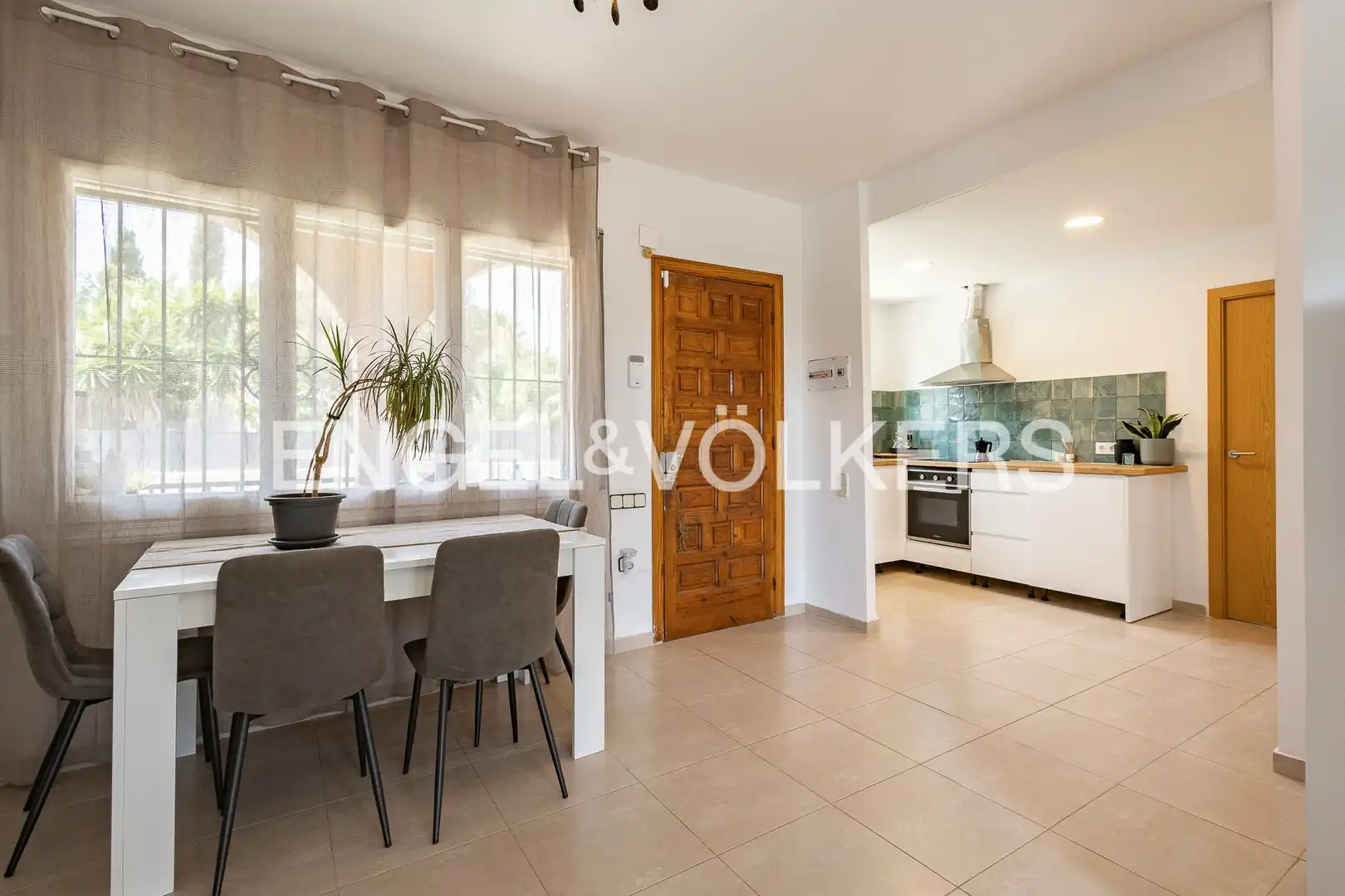 Cocina de Casa o chalet en venta en El Vendrell con Aire acondicionado, Calefacción y Jardín privado