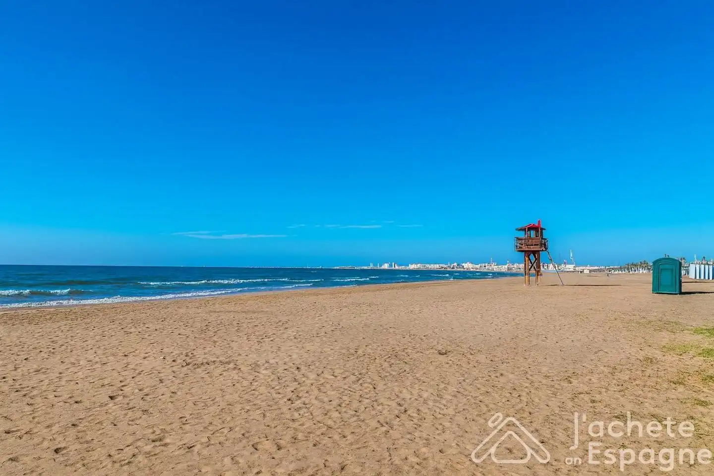 Houses for sale in Sant Quintín, Avenida de Abril - 9 de Octubre