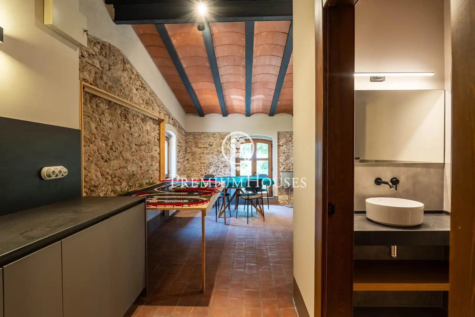 Cuina de Casa o xalet en venda en Riudoms amb Aire condicionat, Calefacció i Jardí privat