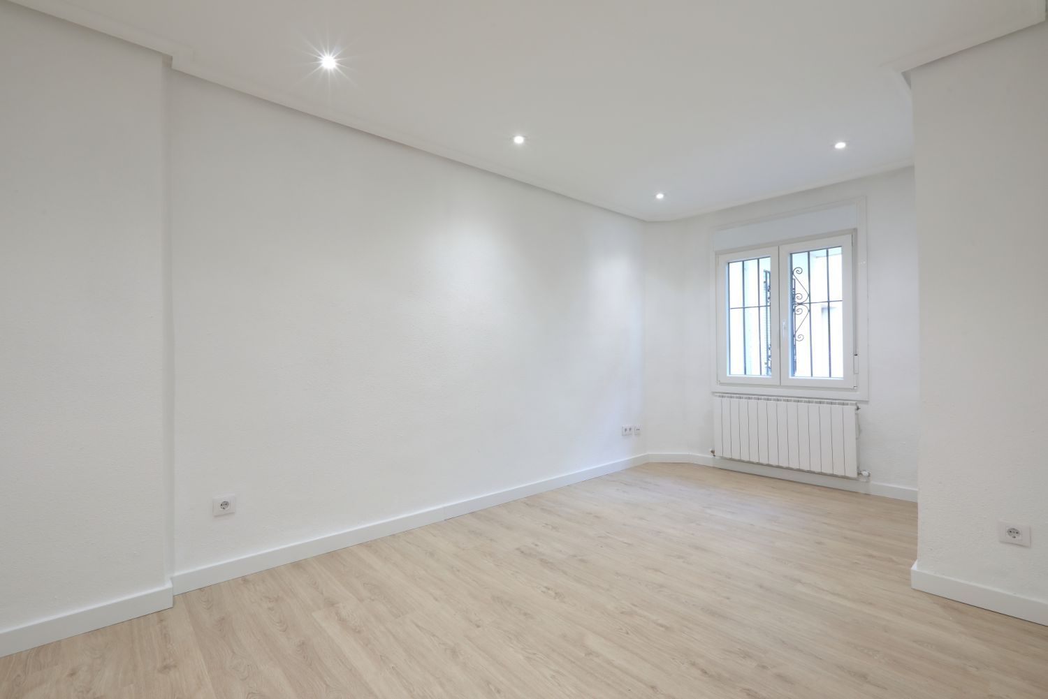 Pis en venda en  Logroño amb Calefacció i Parquet