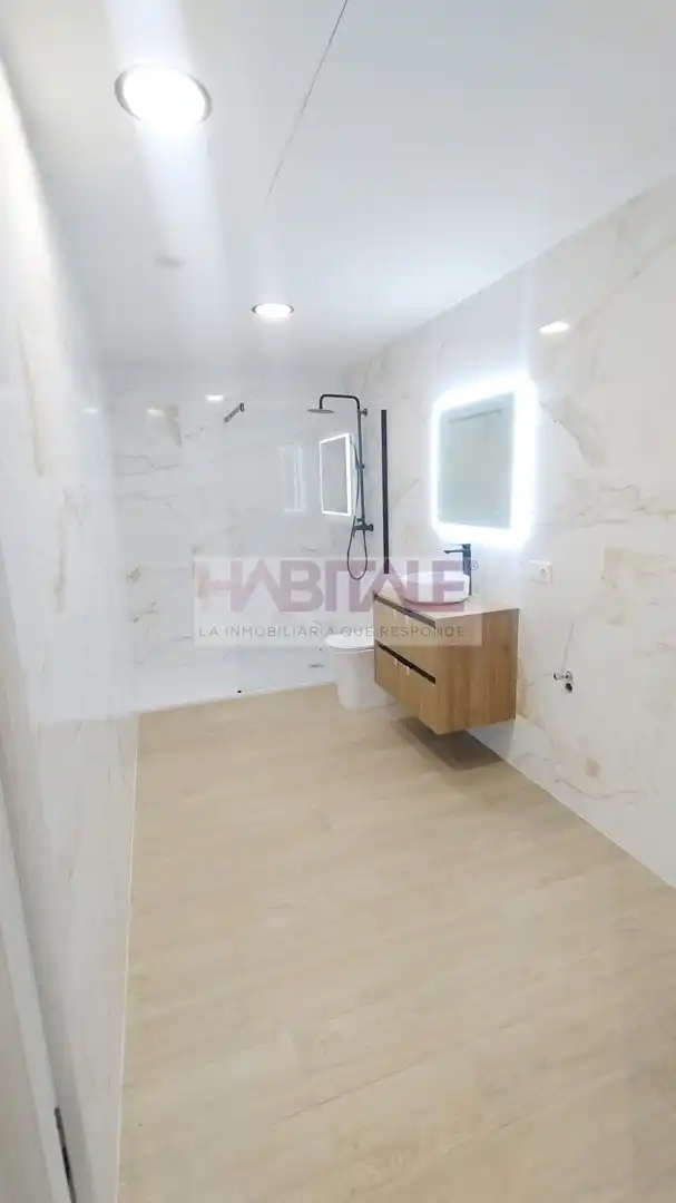 Badezimmer von Wohnungen zum Verkauf in Xàtiva mit Terrasse