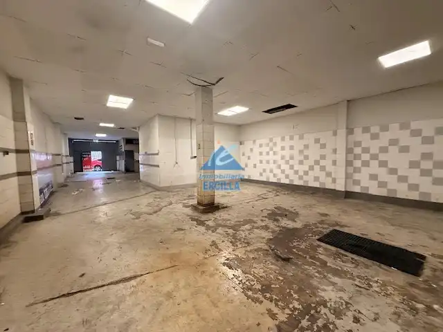 Business premises for sale in Zabalbide Kalea, imagen 2