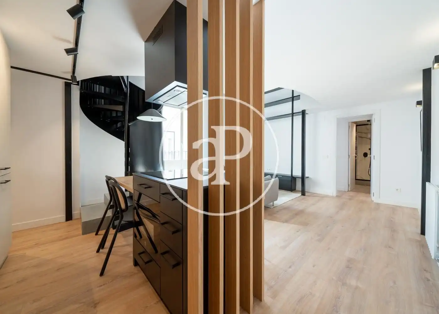 Dúplex en venta en Madrid con Aire acondicionado, Calefacción y Amueblado