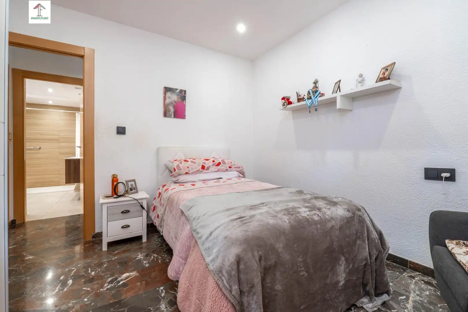 Chalet con terraza en venta en Calle de Alonso Quijano 34, imagen 19