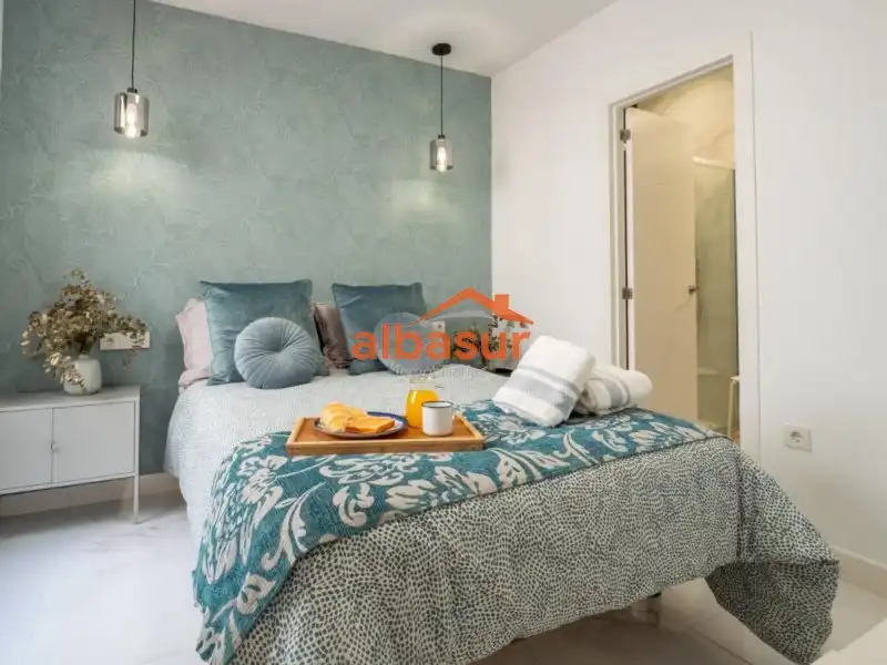Bedroom of Flat for sale in Córdoba  with Air Conditioner, Heating and Furnished