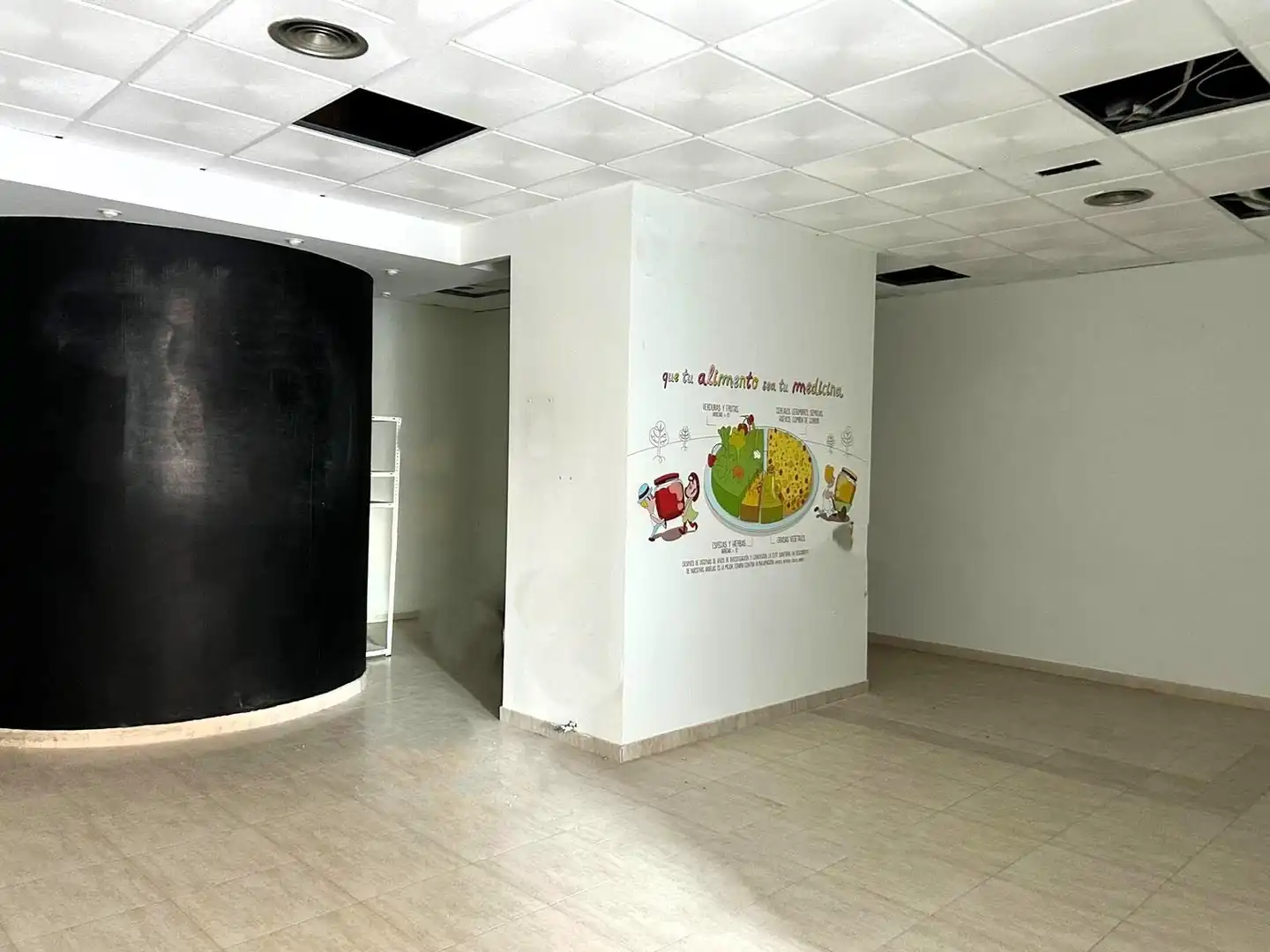 Local comercial en venda a Casco Urbano