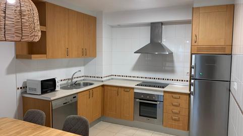 Foto 3 de Apartamento de alquiler en Avenida Vinteseis, 45, Boqueixón, A Coruña