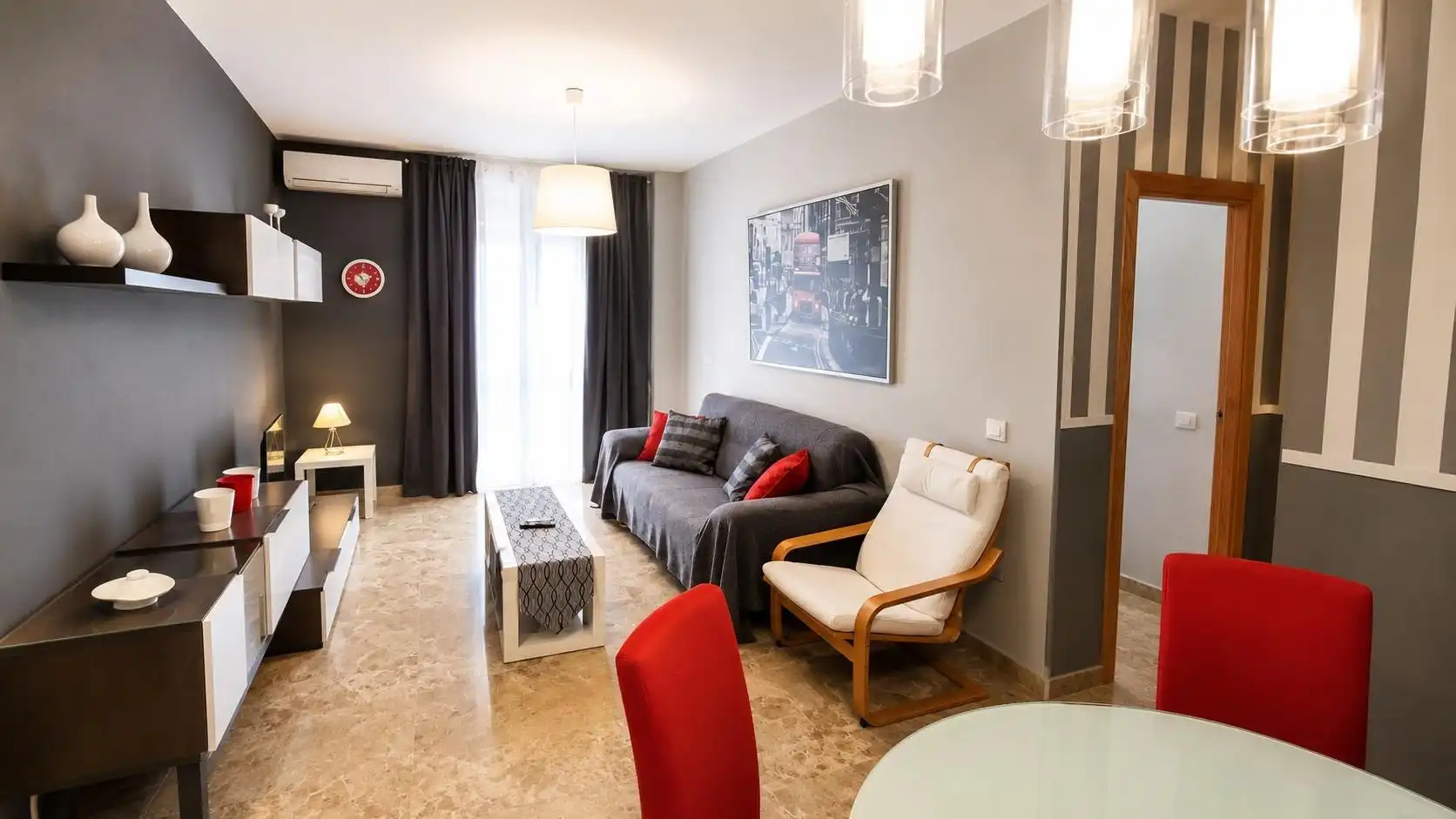 Living room of Flat for sale in Málaga  with Air Conditioner, Storage room and Balcony