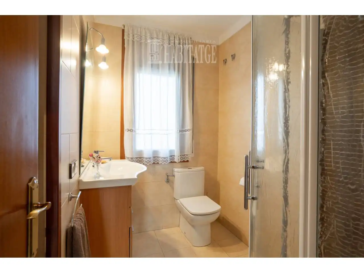 Badezimmer von Haus oder Chalet zum Verkauf in Vic mit Klimaanlage, Heizung und Privatgarten