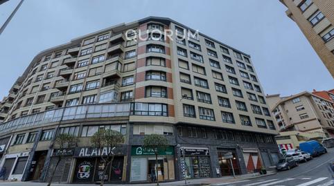 Foto 2 de Pis en venda a Calle Axular, Kalero - Basozelai, Basauri