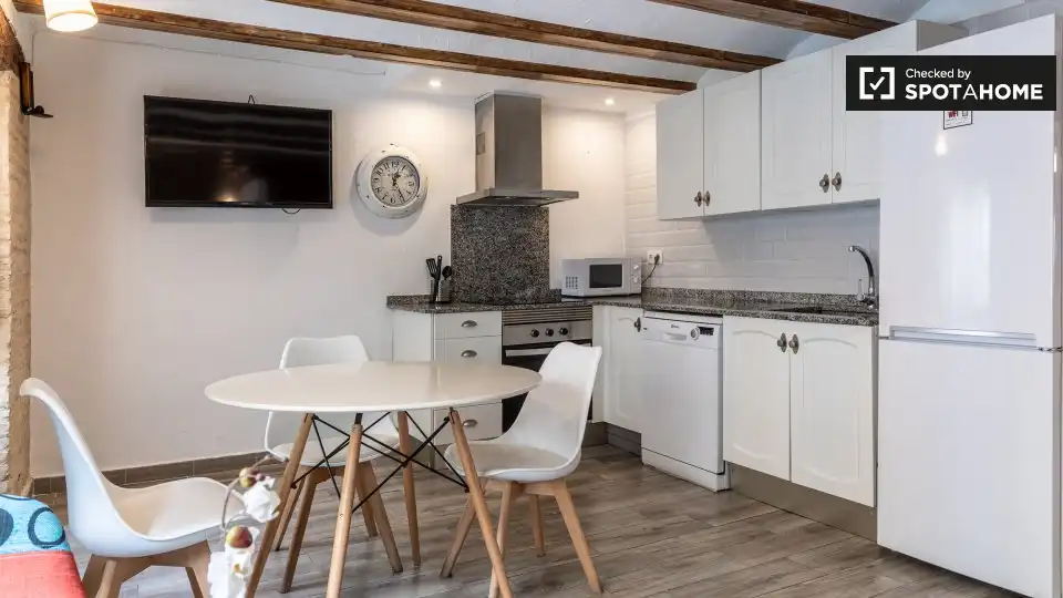 Flat with terrace to rent in L'Eixample, imagen 6