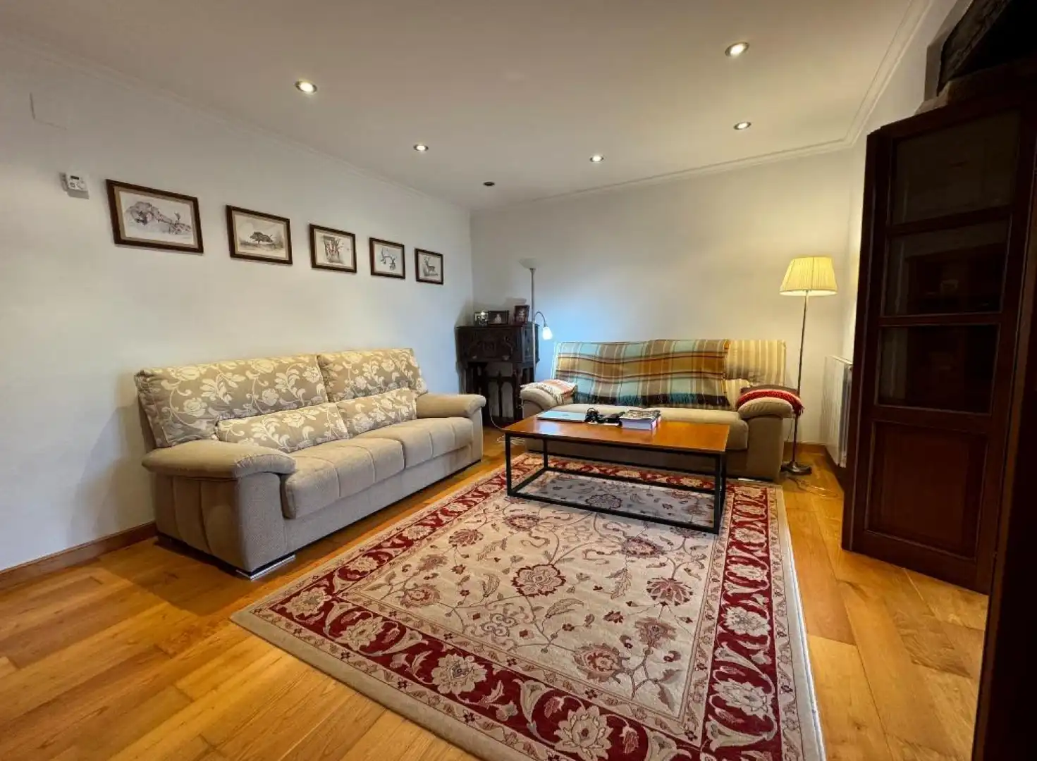 Sala de estar de Casa o chalet en venta en Molledo con Calefacción, Jardín privado y Terraza