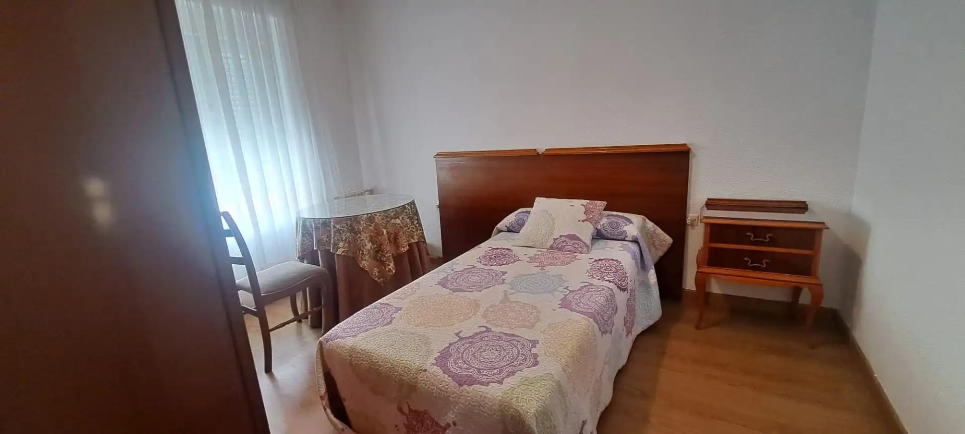 Piso de alquiler en DEAN CASTOR ROBLEDO, 8, Sur