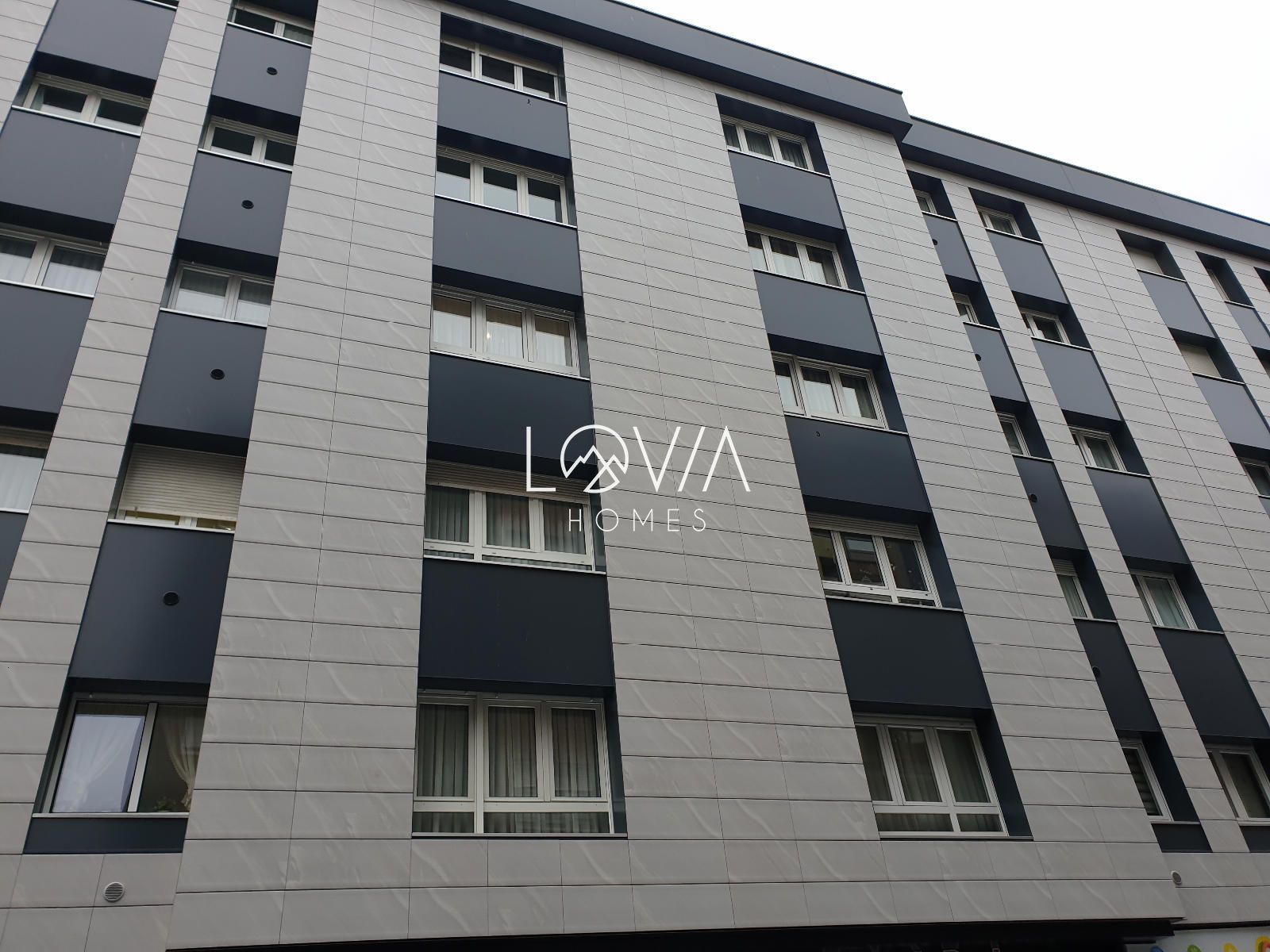 Piso en venta en Marques de Casa Valdes, Barrio del Centro, Centro