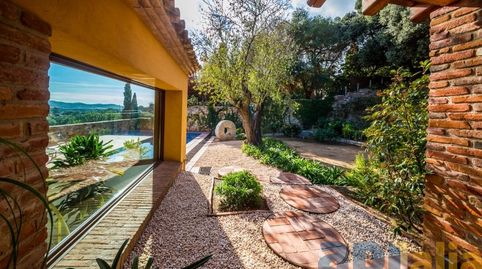 Foto 5 de Casa o xalet en venda a Carrer de la Font, Mont-ras, Girona