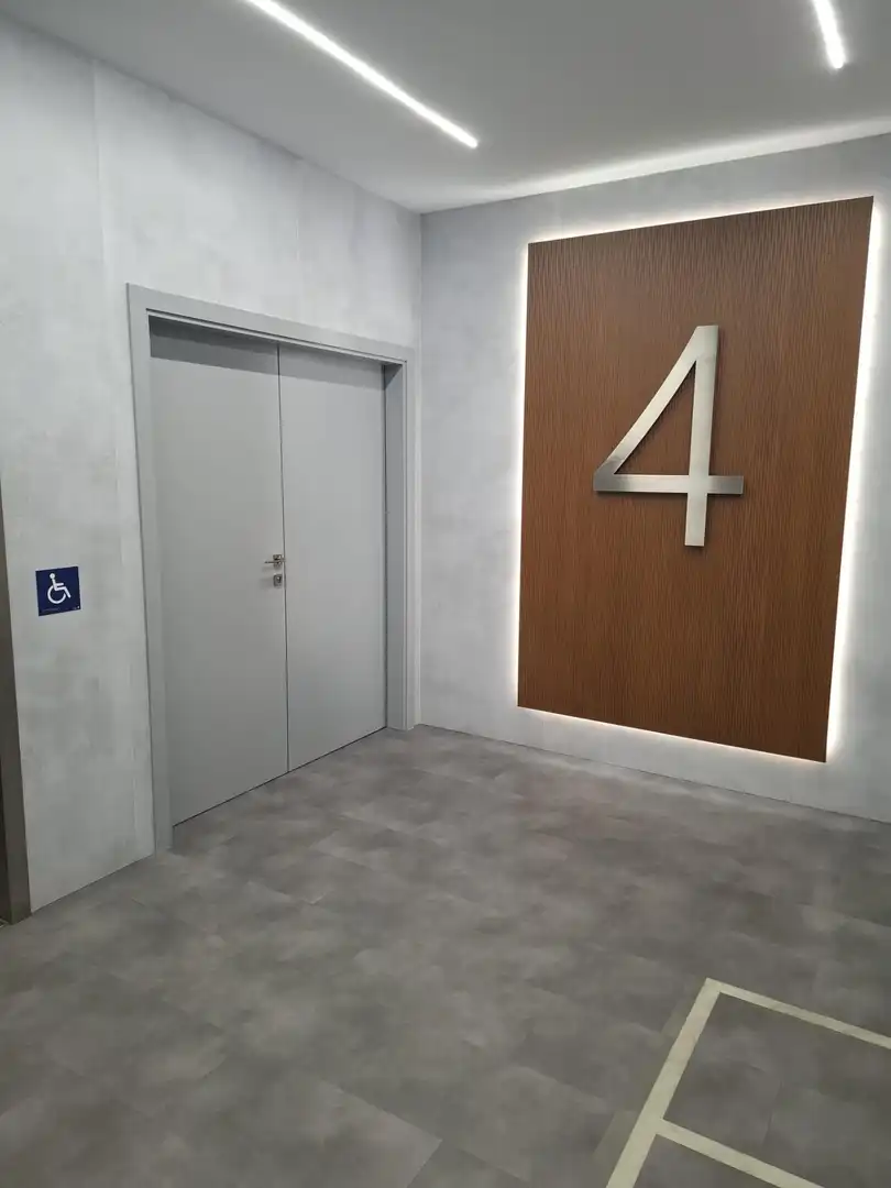 Gebäude zur Miete in Madrid