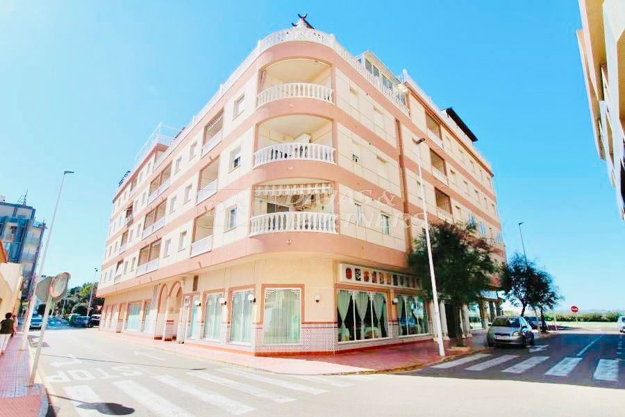 Vista exterior de Garatge de lloguer en Torrevieja
