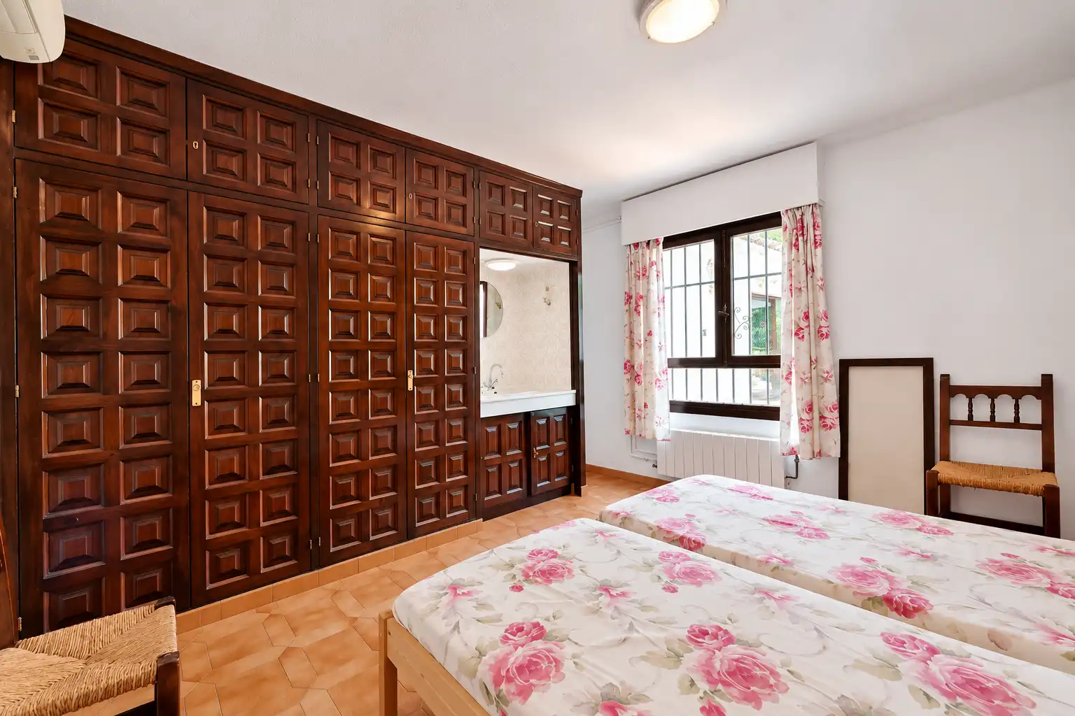 Terraced house with pool for sale in Calahonda, imagen 8