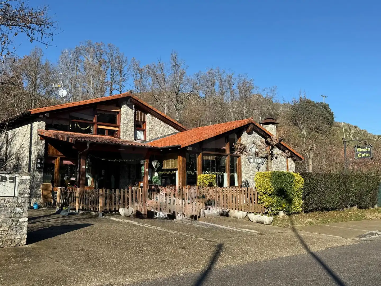 Country house for sale in Valdepiélago