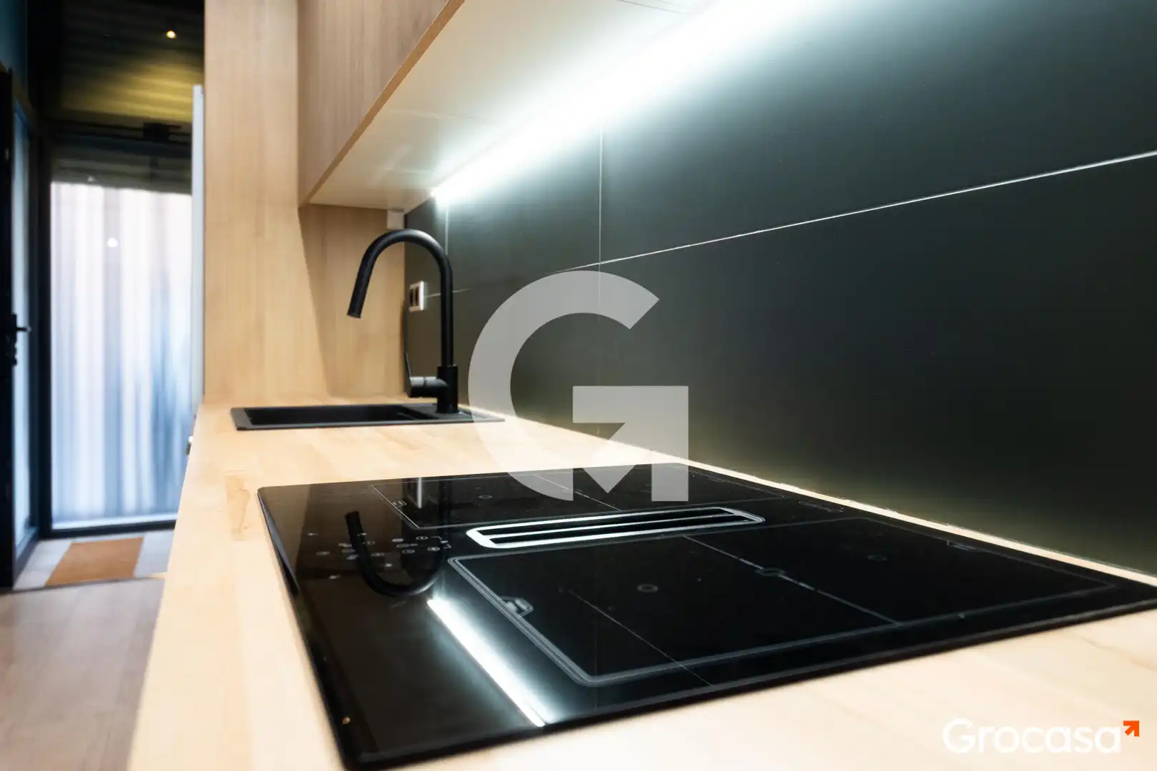 Kitchen of Flat for sale in Barcelona  with Heating, Oven and Washing machine