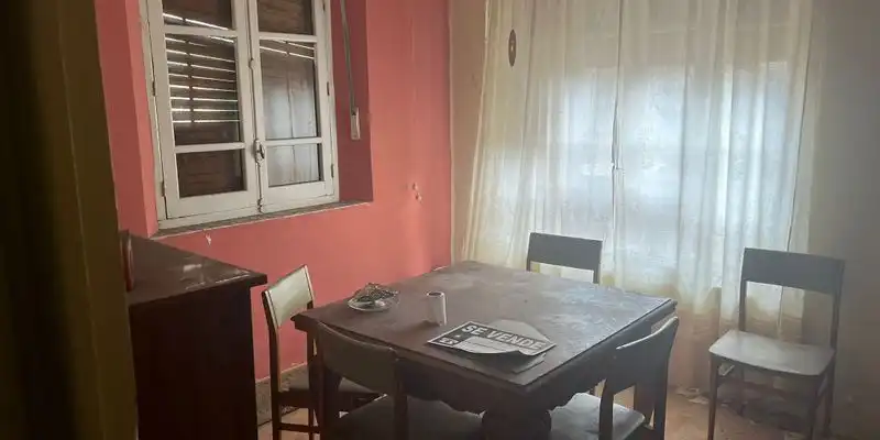 Menjador de Casa o xalet en venda en La Robla  amb Jardí privat i Traster