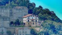 Vista exterior de Casa o xalet en venda en Donostia - San Sebastián  amb Terrassa