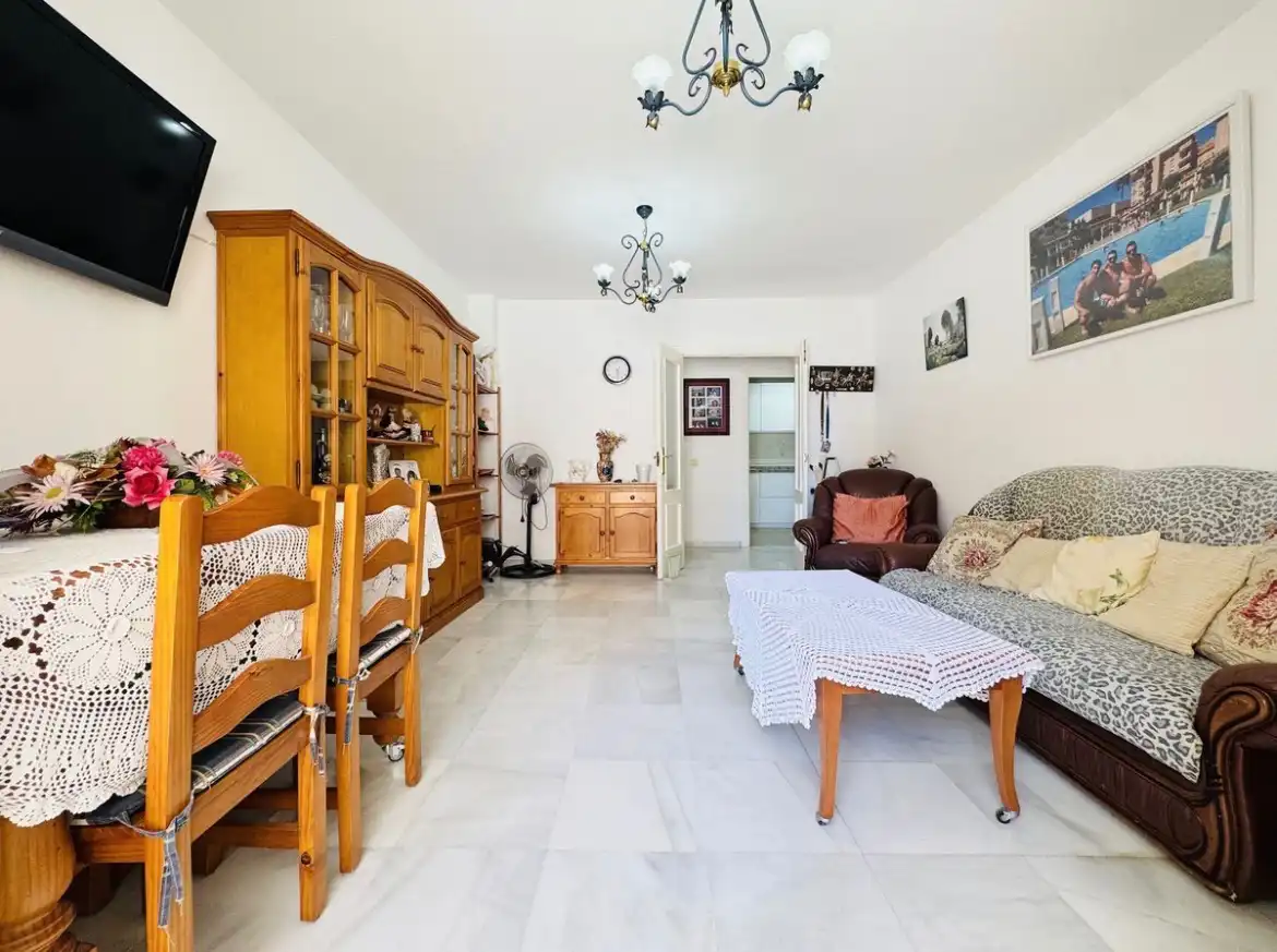 Piso con piscina en venta en San Luis de Sabinillas, imagen 7