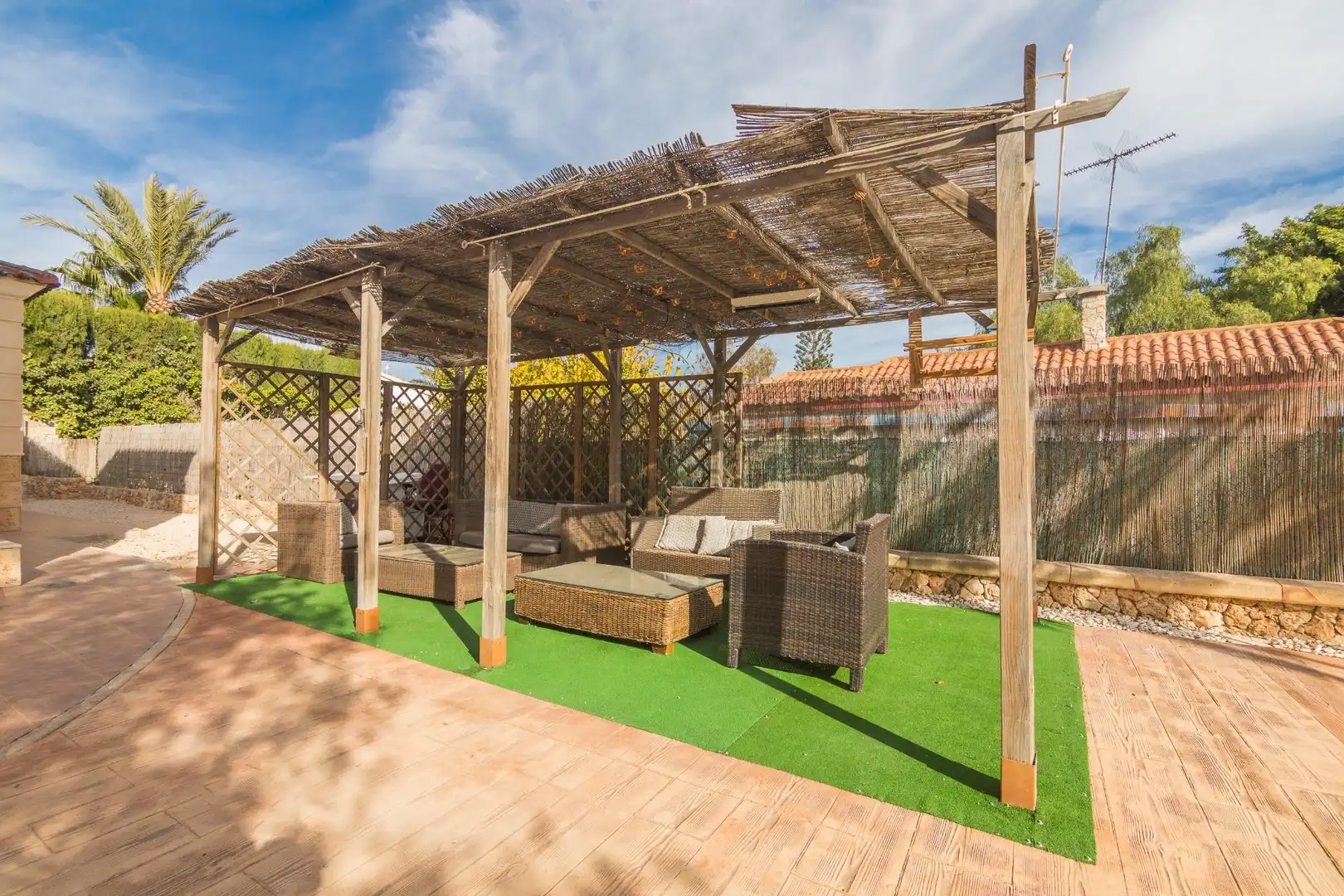 Terrace of Houses for sale in Elche / Elx  with Air Conditioner, Heating and Private garden