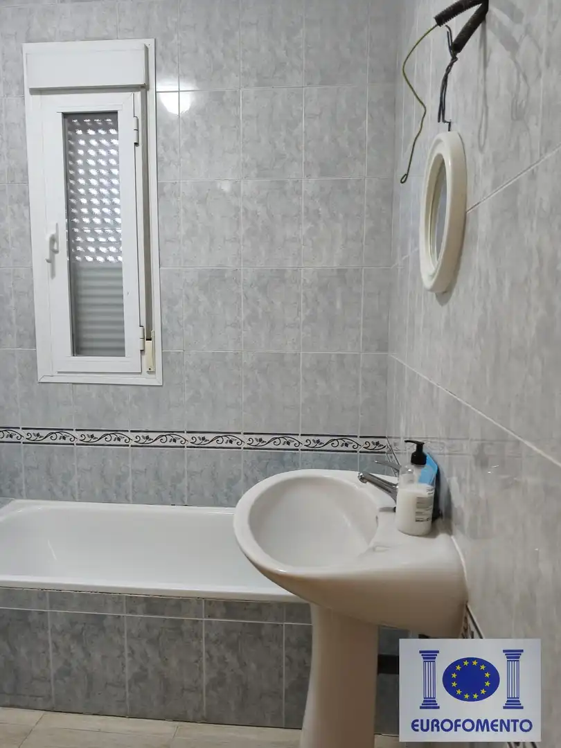 Adossat en venda a Chozas de Canales, imagen 13