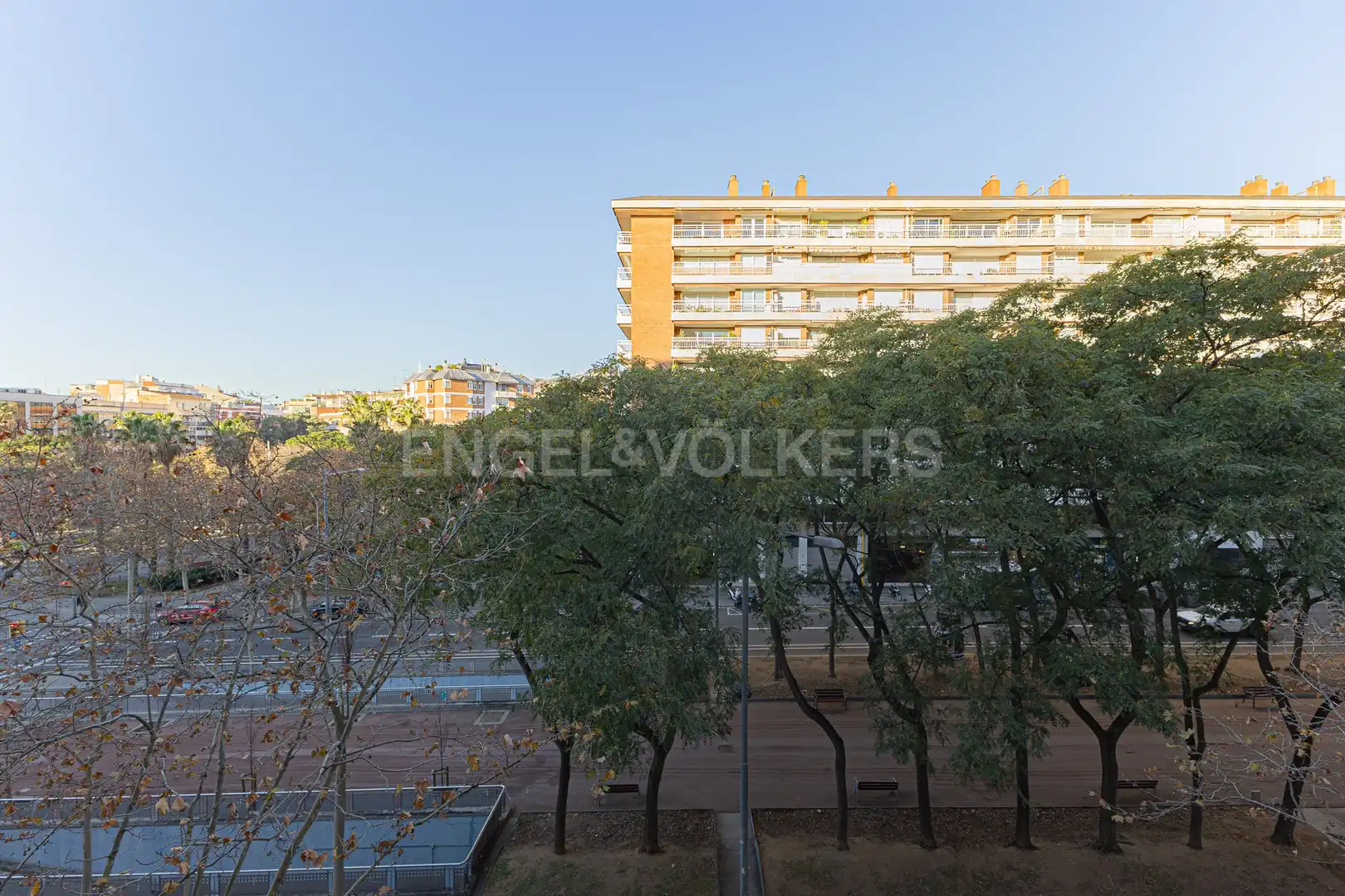 Vista exterior de Piso en venta en Barcelona con Aire acondicionado, Calefacción y Parquet