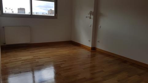 Foto 4 de Pis de lloguer a Viloria de la Rioja, Las Tablas,  Madrid Capital