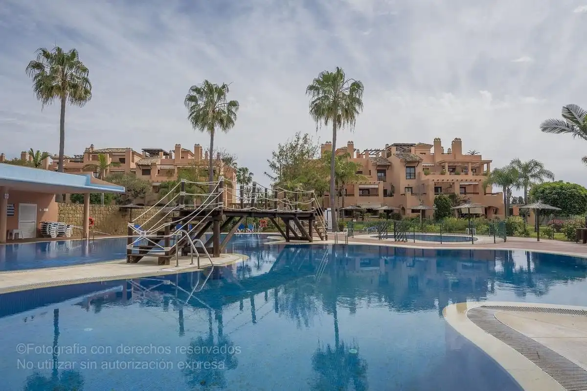 Apartment with pool for sale in Estepona Pueblo, imagen 2